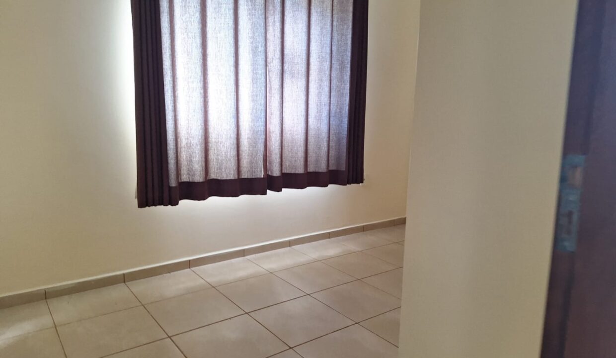 WhatsApp Image 2025-04-29 at 10.10.34